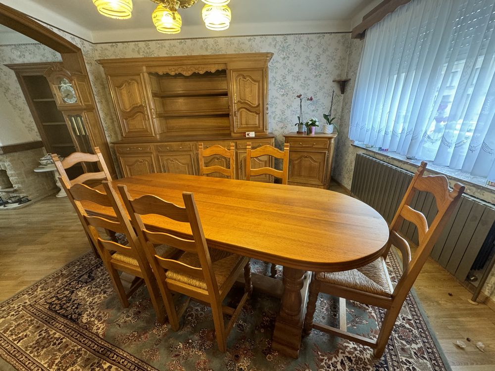 Salle � manger compl�te ch�ne massif 700 Tremblois-l�s-Carignan (08)