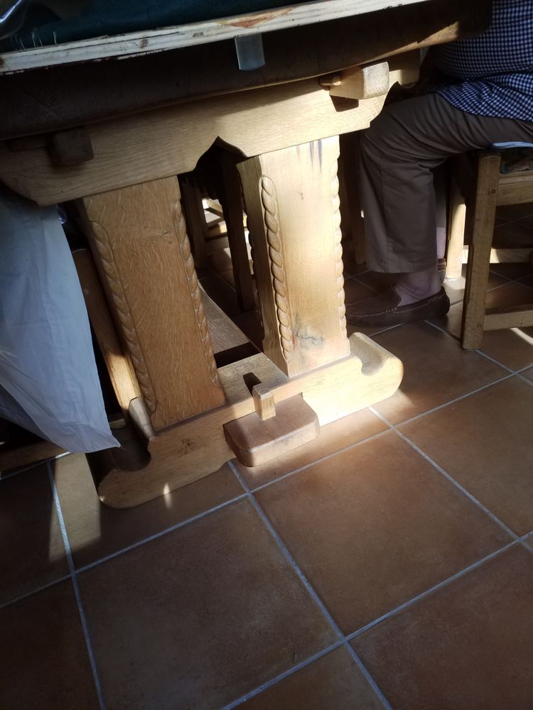 Salle � manger espagnole 500 H�ricy (77)