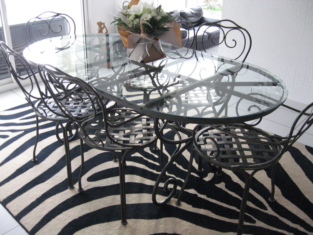 Salle � manger en ferronnerie artisanale 1200 Saint-Nazaire (44)