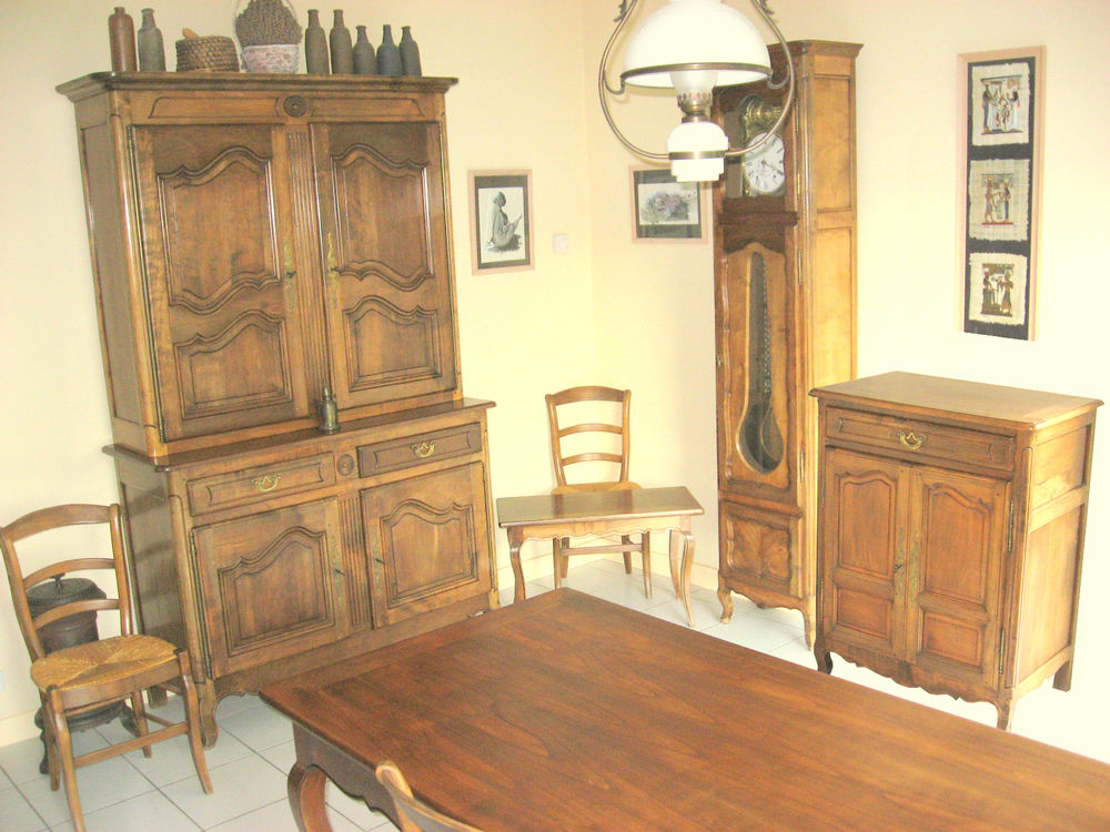 Salle � manger en merisier 650 Saint-Gr�goire (35)