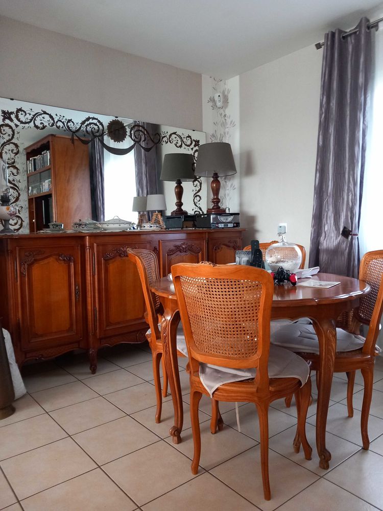 salle �  manger en merisier 290 Oisemont (80)