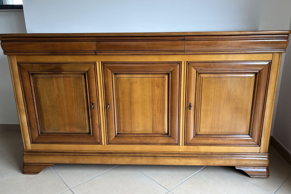 Salle � manger pour huit personnes 500 Questembert (56)