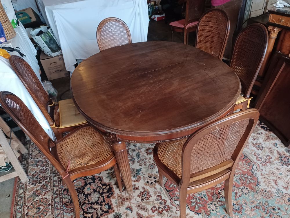 Salle � manger sign�e 500 Vierzy (02)