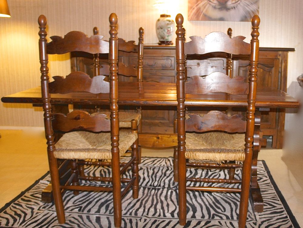 Salle a manger style campagnarde 450 Courcouronnes (91)