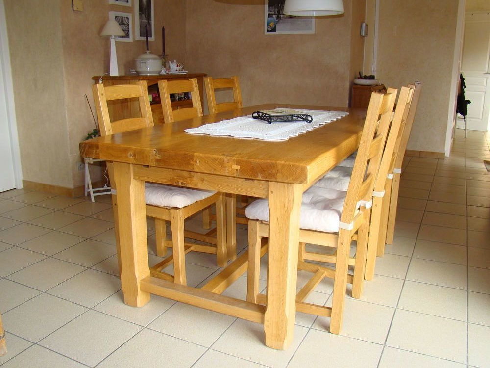 salle a manger 4000 Mours-Saint-Eus�be (26)