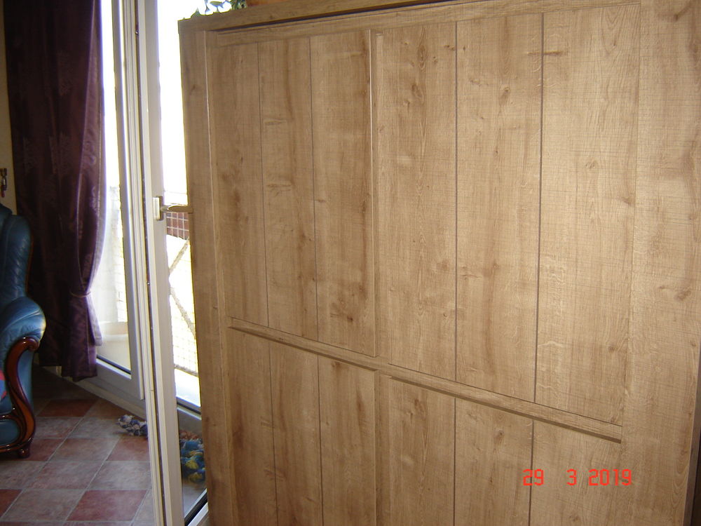 SALLE A MANGER
1300 Pierrelaye (95)