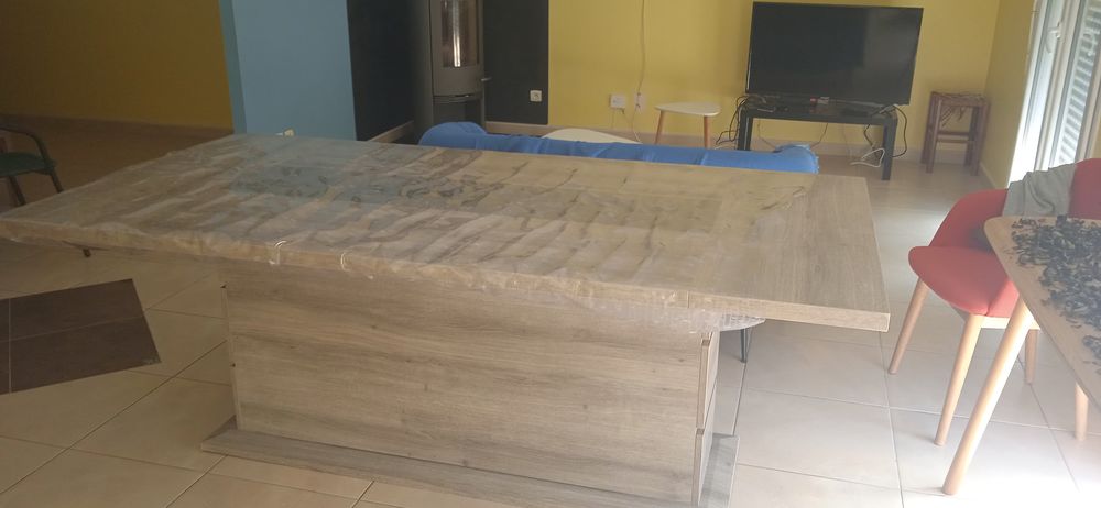 Salle � manger. 1200 Villiers-le-Sec (52)