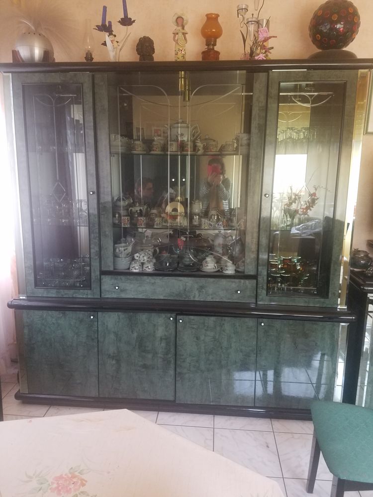 SALLE A MANGER 300 Conflans-Sainte-Honorine (78)