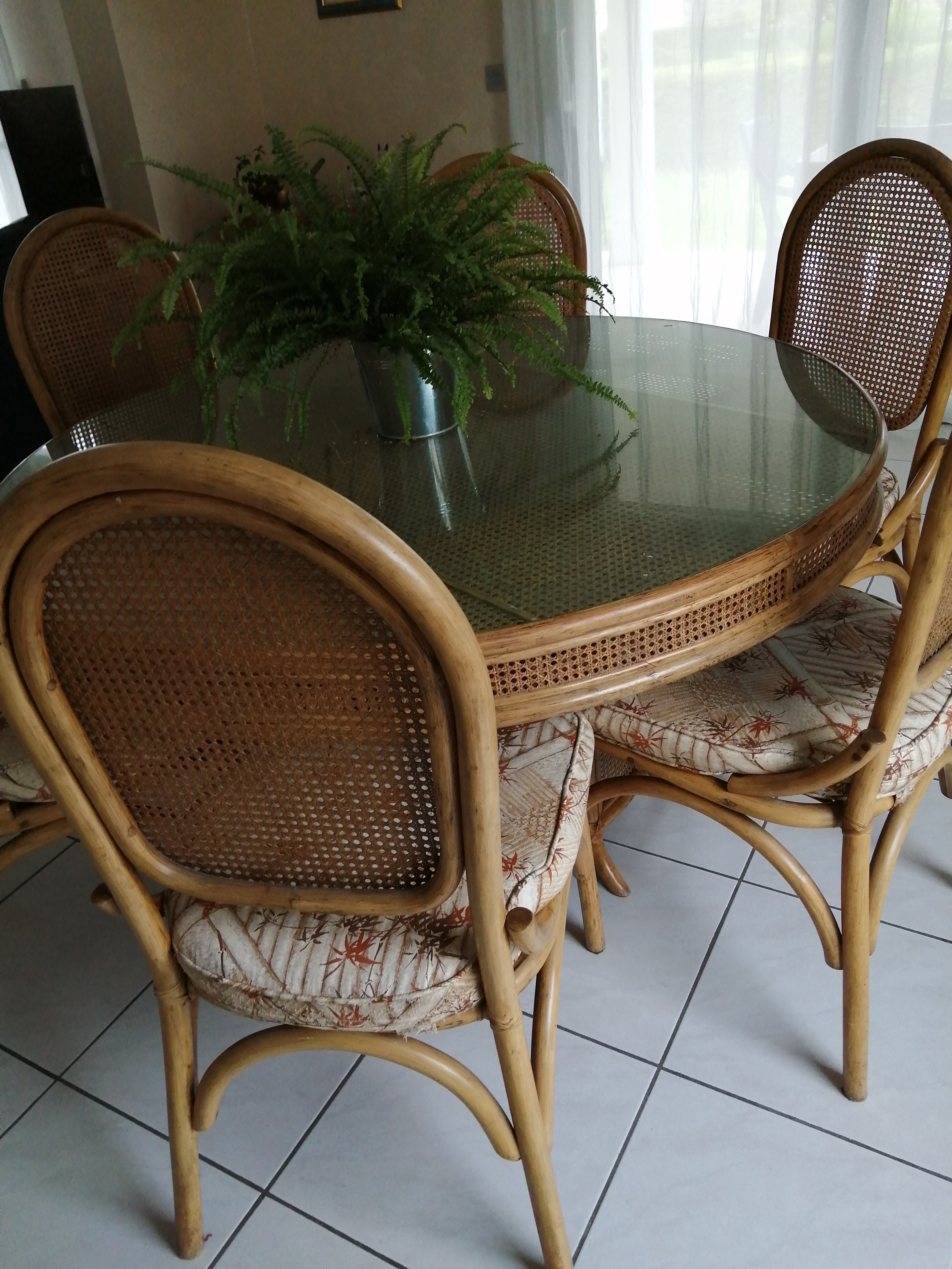 salle � manger 390 Cranves-Sales (74)