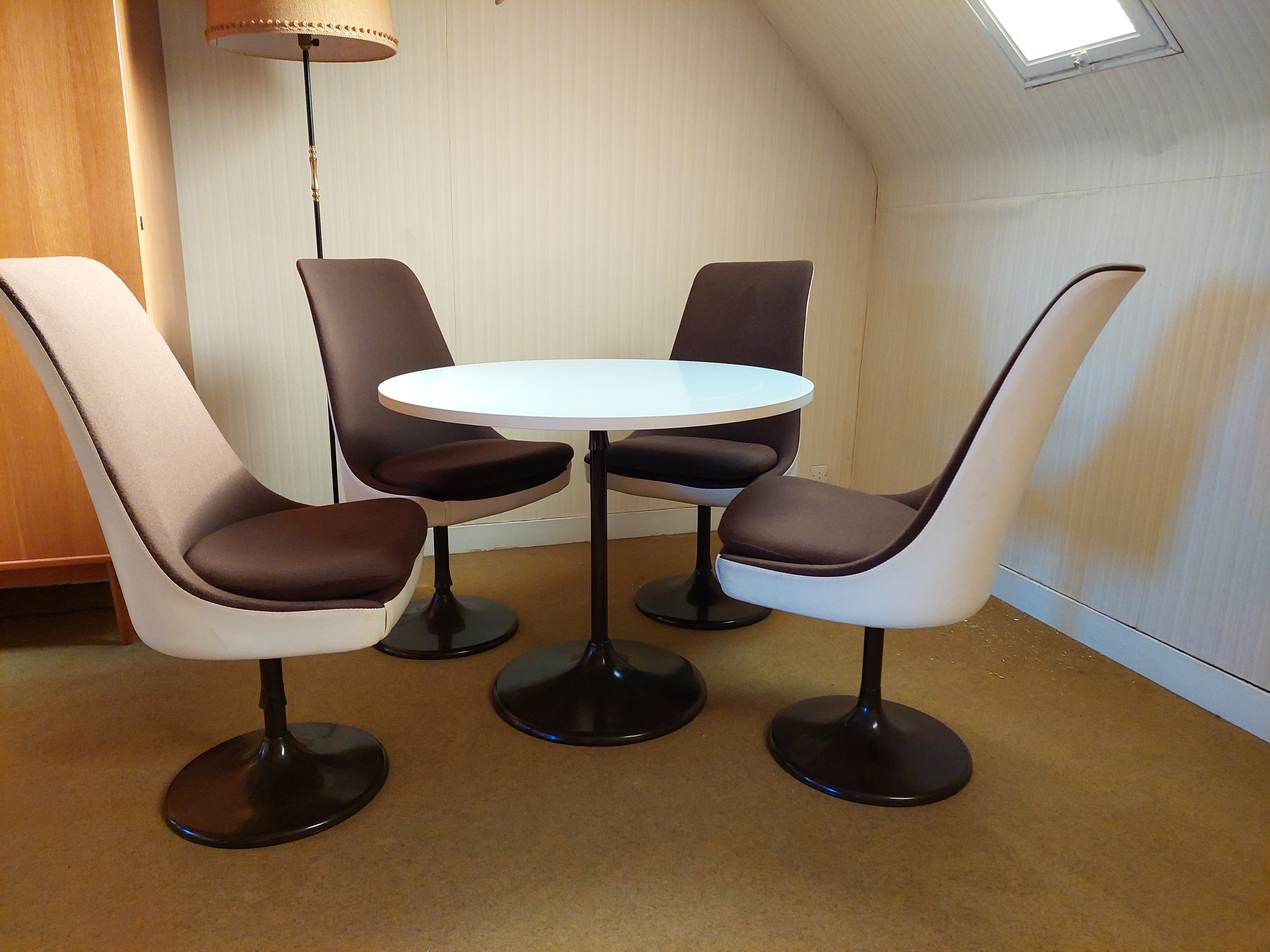 Salle � manger 1200 Douarnenez (29)