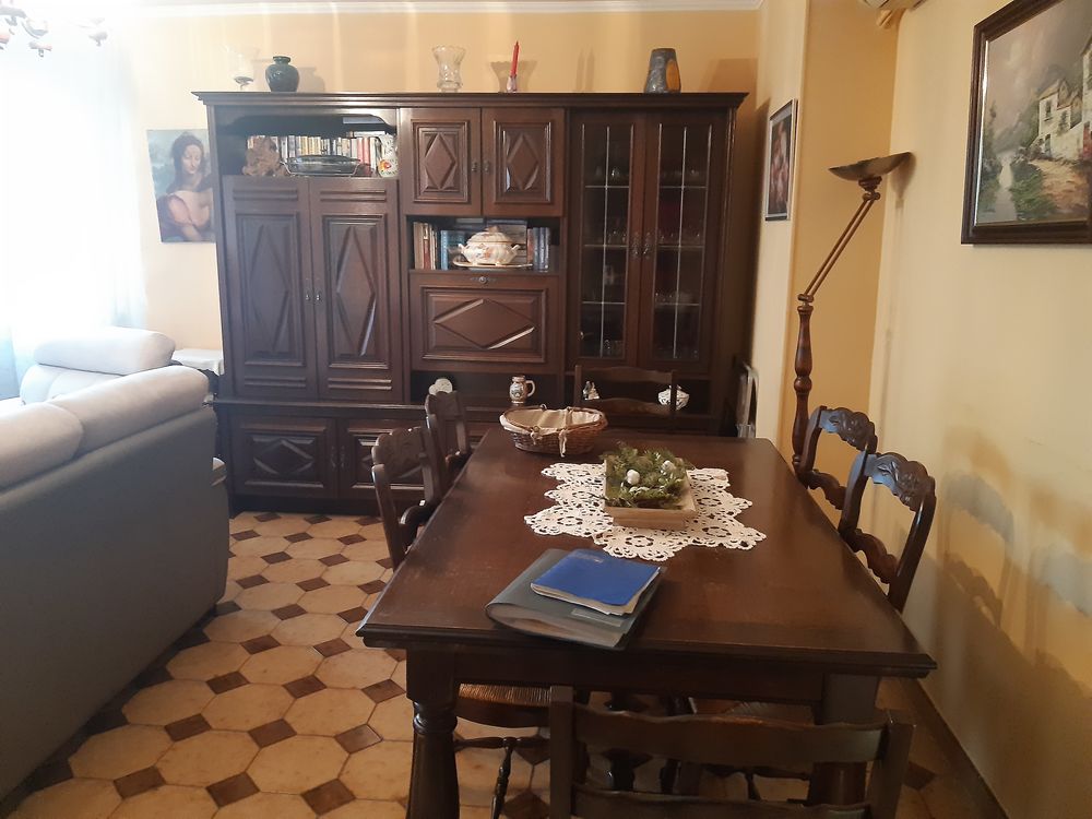 Salle � manger 0 Aix-en-Provence (13)