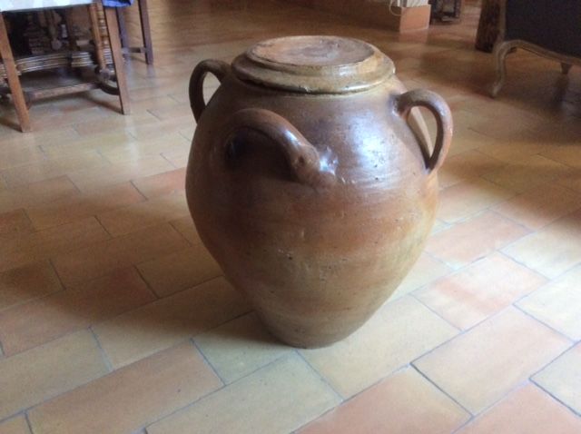 saloir ancien gr�s de la puysaie 400 Uz�s (30)