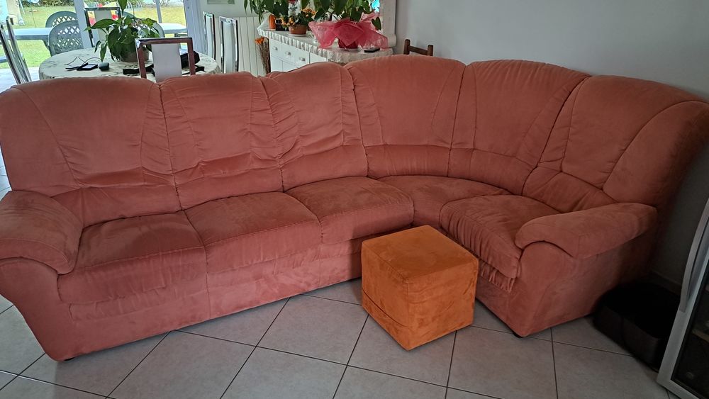 Salon d'angle 5 places avec fauteuil manuel  
200 Tergnier (02)