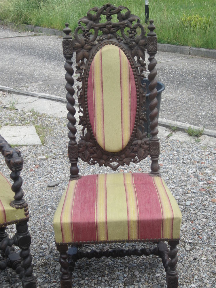 salon,banquette ,+ 2 chaises 300 Toulouse (31)