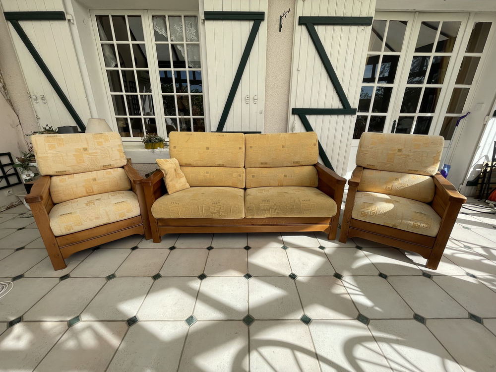 Salon complet, canap� 3 places et 2 fauteuil 1 place 490 Myennes (58)