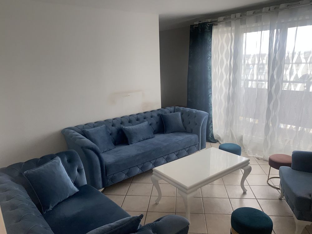 Salon Complet canap�s table 2000 Aulnay-sous-Bois (93)