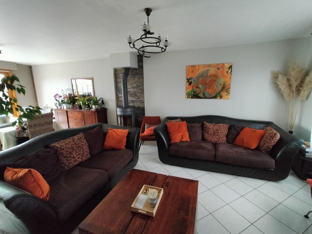 Salon cuir 2 canap�s 300 Bousies (59)