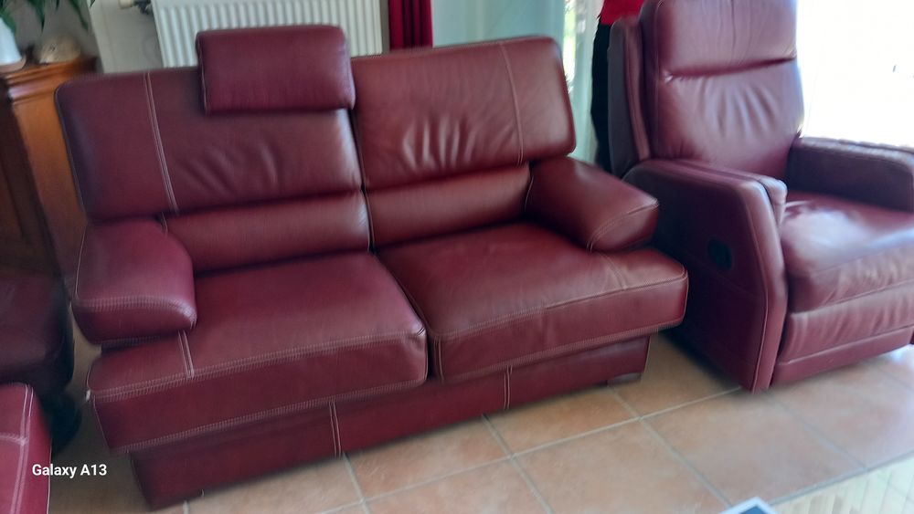 salon cuir complet tr�s bon �tat 0 L'Isle-d'Abeau (38)