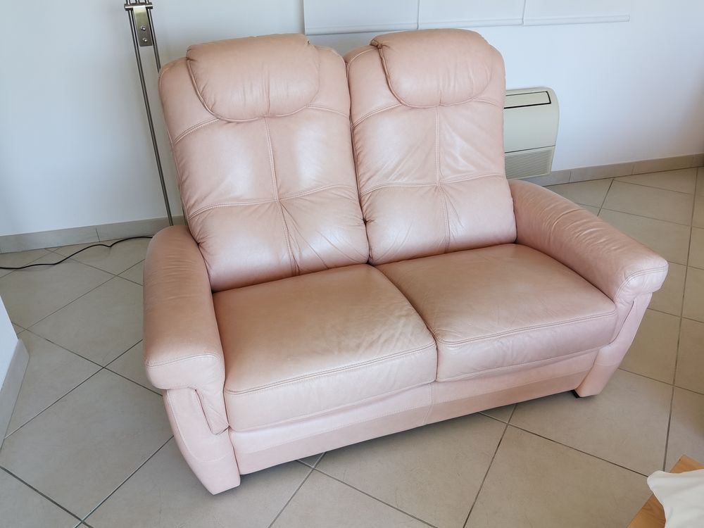 salon cuir marque Chateau d'Ax 380 Peipin (04)