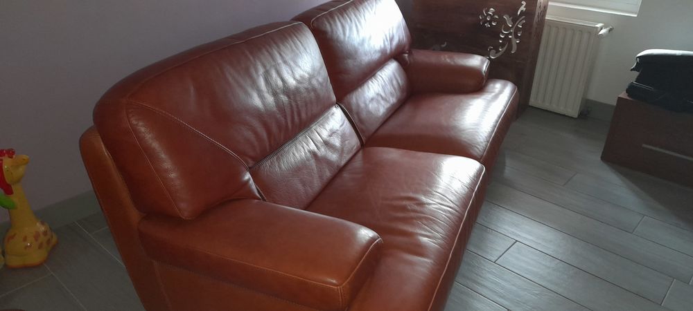 salon en cuir de qualit� de CUIR Center 400 Wavrin (59)