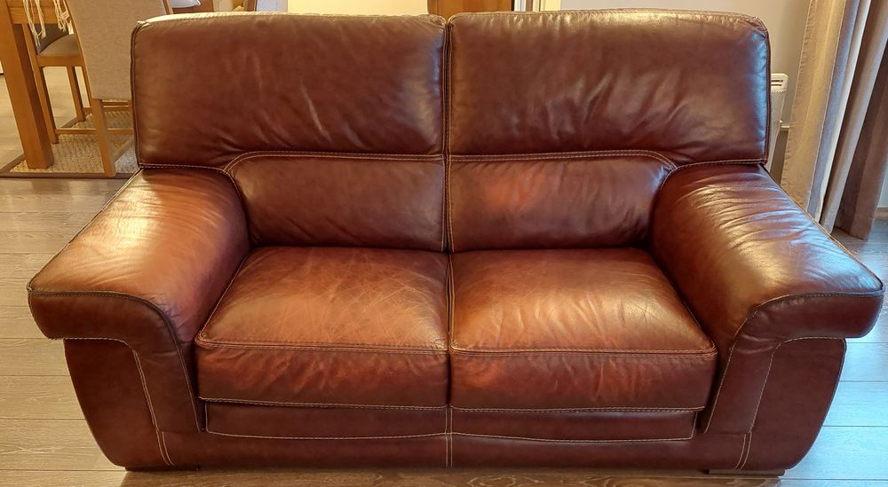 Salon en cuir 2000 Valenciennes (59)