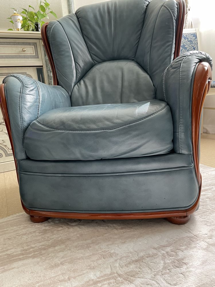 salon cuir 700 Aulnay-sous-Bois (93)