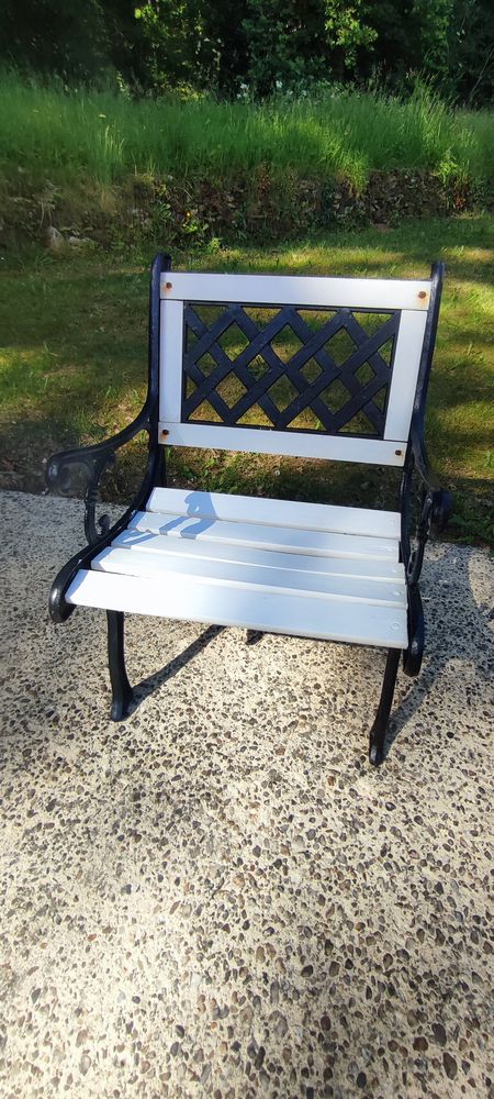 salon de jardin en fonte. 300 Frayssinet-le-G�lat (46)