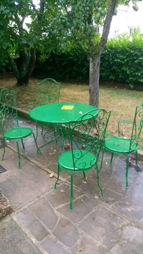 Salon de jardin en fer forg� 380 Mon�teau (89)