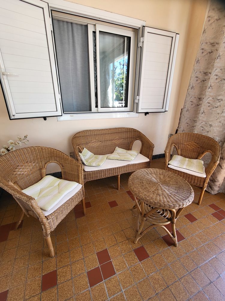 Salon de jardin 85 Le Tampon (97)