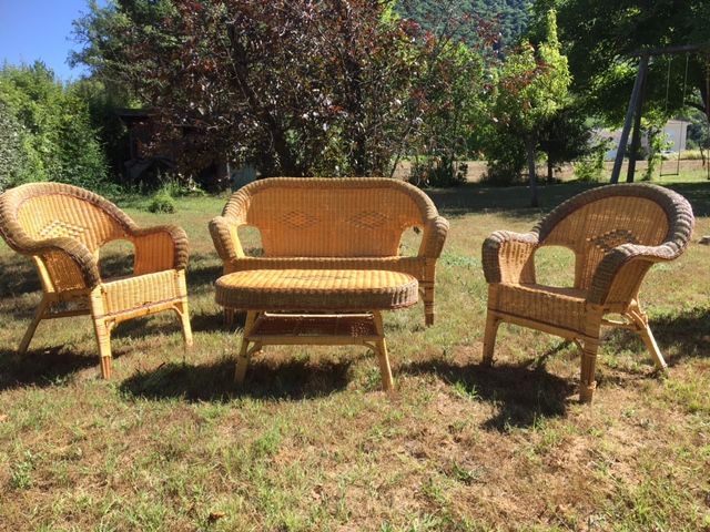 salon en rotin 0 Rochebrune (05)