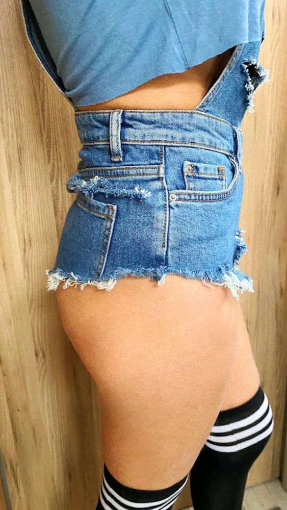 Salopette short femme remanier � franges 22 Toulouse (31)