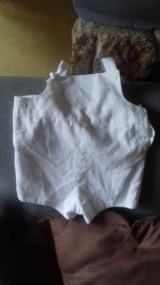 salopette short; pantalon,petit haut 6 La Romagne (49)