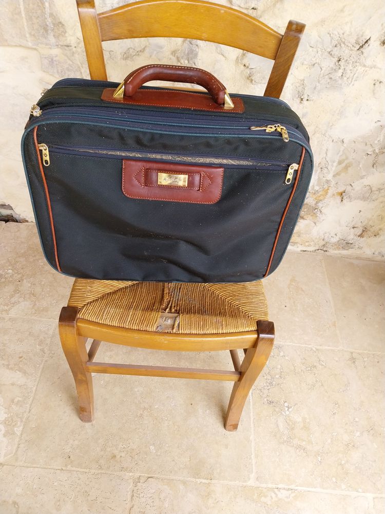 Samsonite er delsey 60 La Roque-sur-C�ze (30)