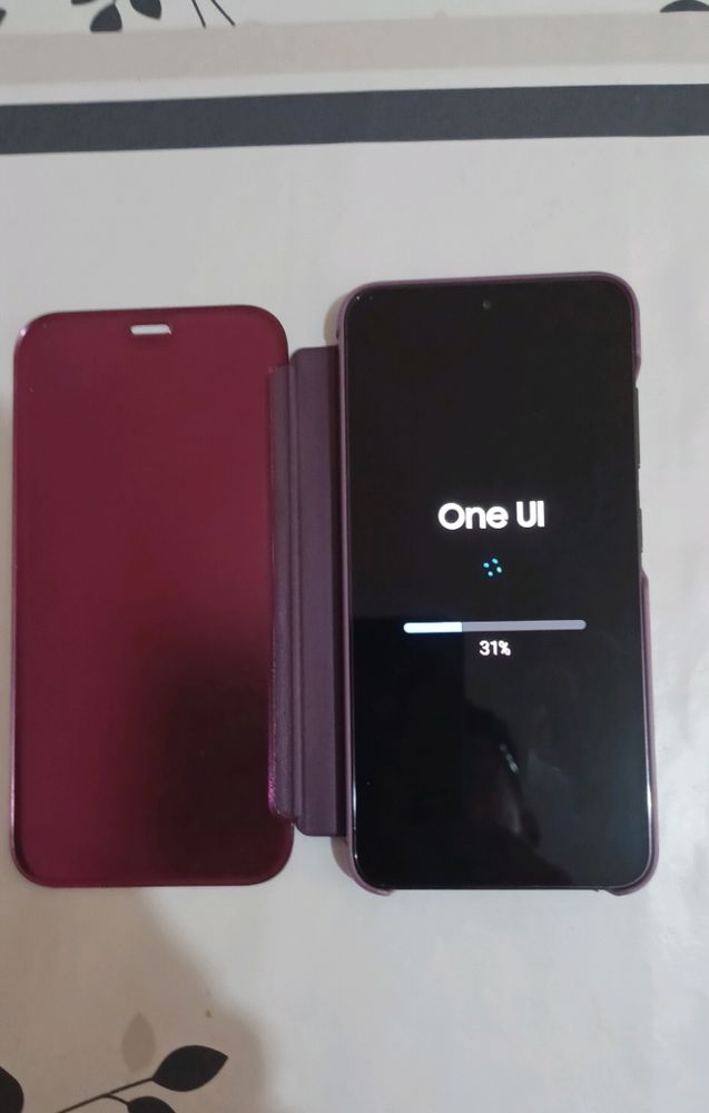 Samsung Galaxy s23 256mb. 650 Saint-Cirgues-en-Montagne (07)