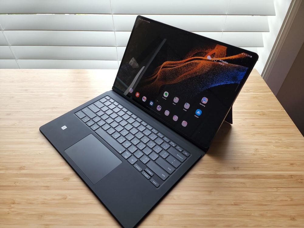 Samsung Galaxy Tab S8 Ultra WIFI 256 go + Clavier 520 N�mes (30)