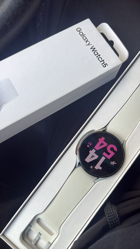 Samsung Galaxy Watch 5 �  Bo�te d'origine + chargeur 89 Libourne (33)