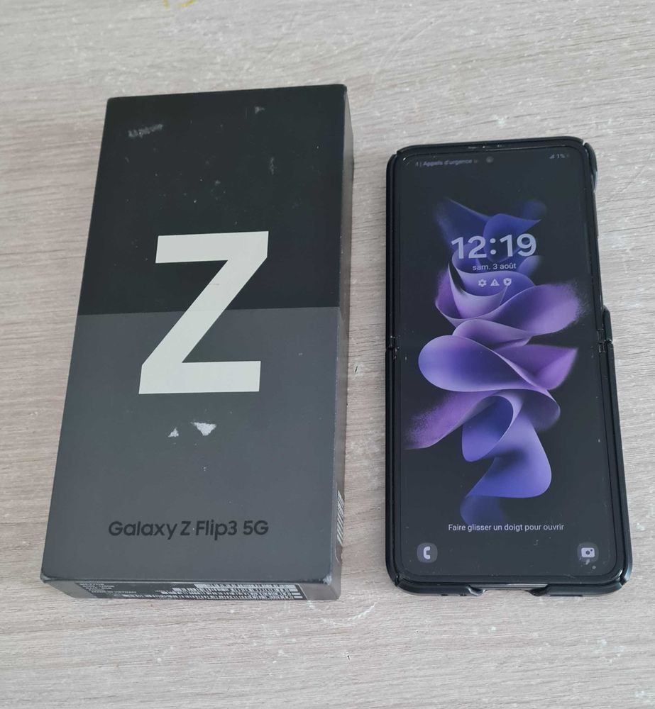 Samsung galaxy zflip 3 5g 128go 230 Ivry-sur-Seine (94)