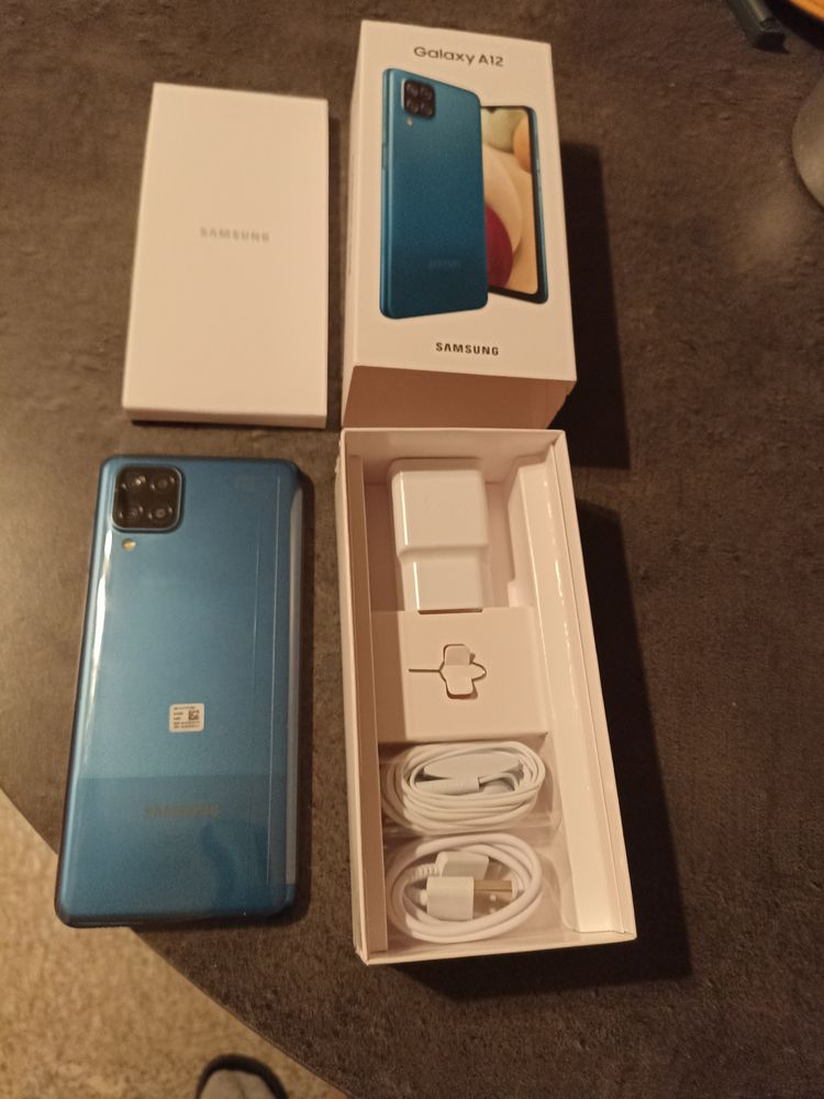 Samsung A12 neuf 110 Toulon (83)