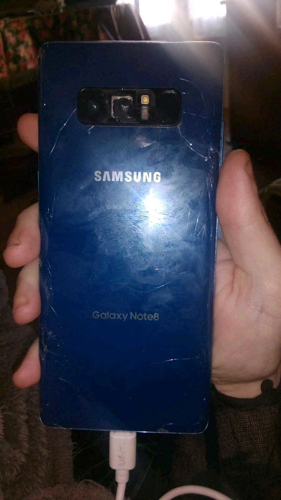 Samsung note 8 10 Clouange (57)