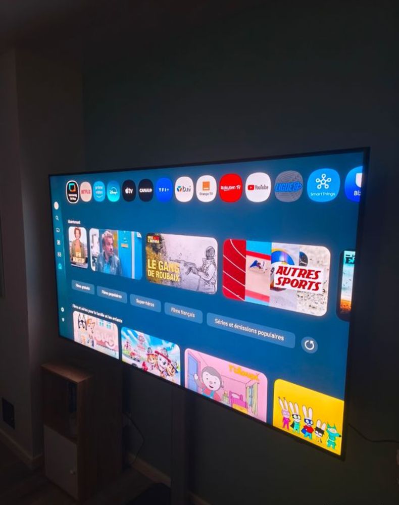 Tv Samsung QLED 75  (189 cm) neuve 550 Montlh�ry (91)