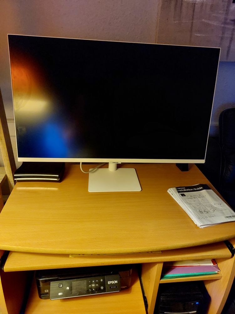 Samsung smart PC 4 K monitor M5 32 pouces 220 Grenoble (38)