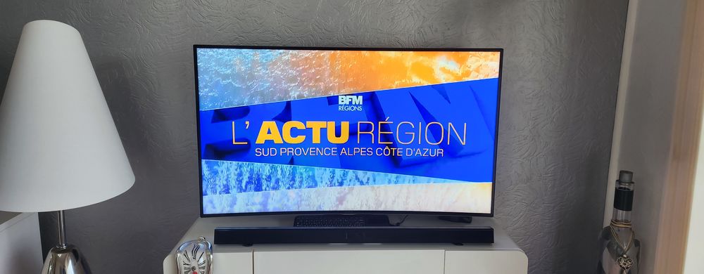TV Samsung 123 cm 4K TBE 270 Marseille 4 (13)