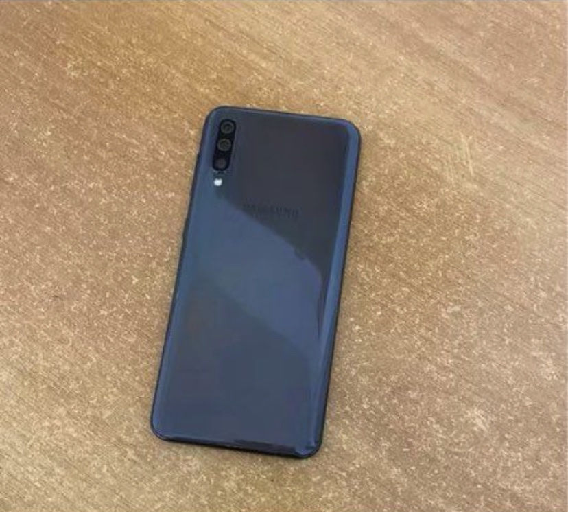 Samsung A50 70 Paris 15 (75)