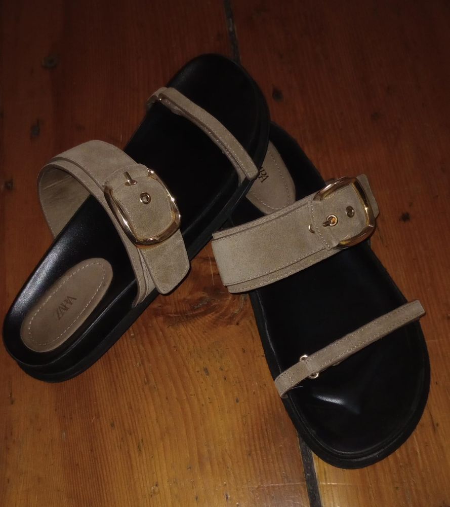 Sandal brune ZARA - Port�e 1x 33 Strasbourg (67)