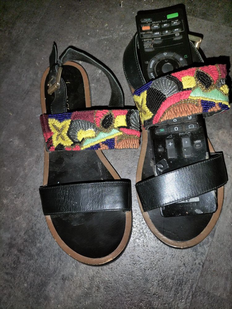 Sandales cuir Bocage pointure 37 tr�s bon �tat 9 Cachan (94)