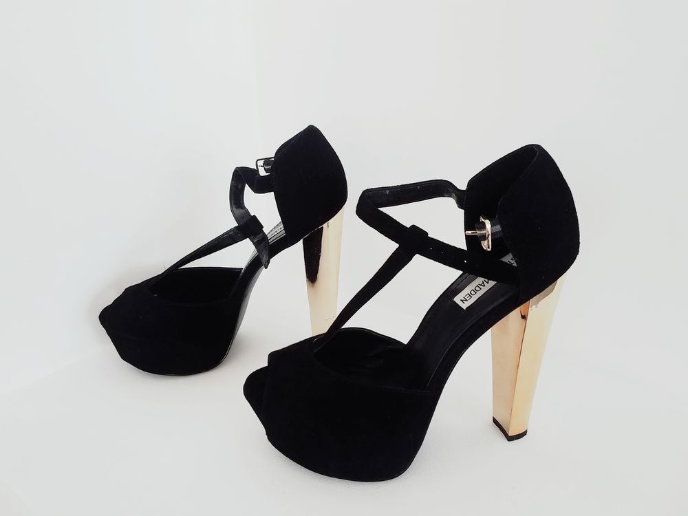 Sandales en daim 55 Vienne (38)