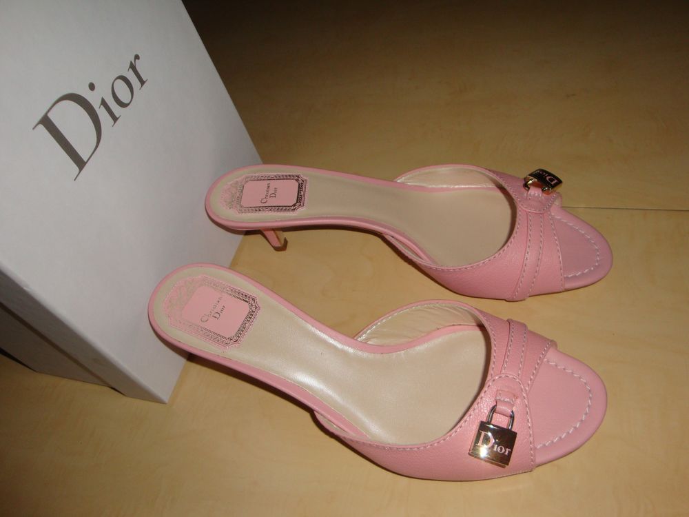 Sandales Dior neuves 39 350 Cr�teil (94)