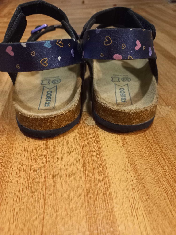 Sandales fille pointure 33 10 Aubervilliers (93)