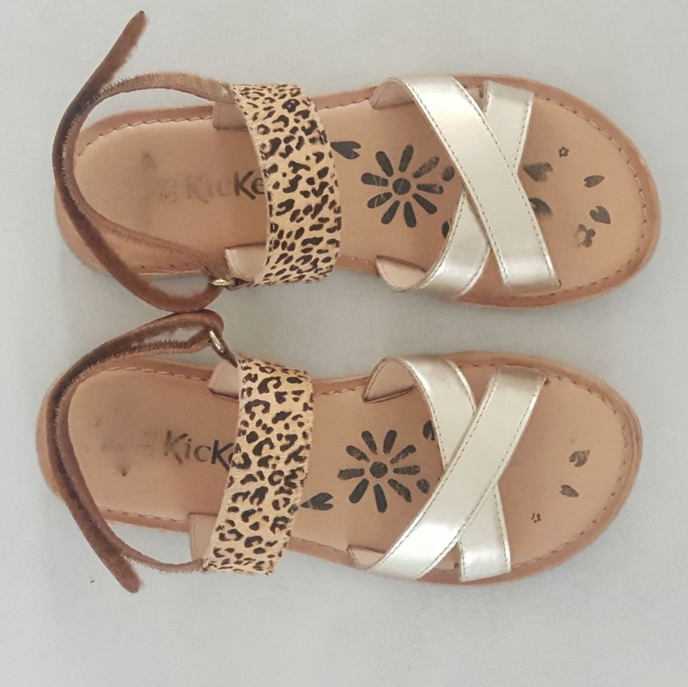Sandales Kickers fille 10 Le Lamentin (97)