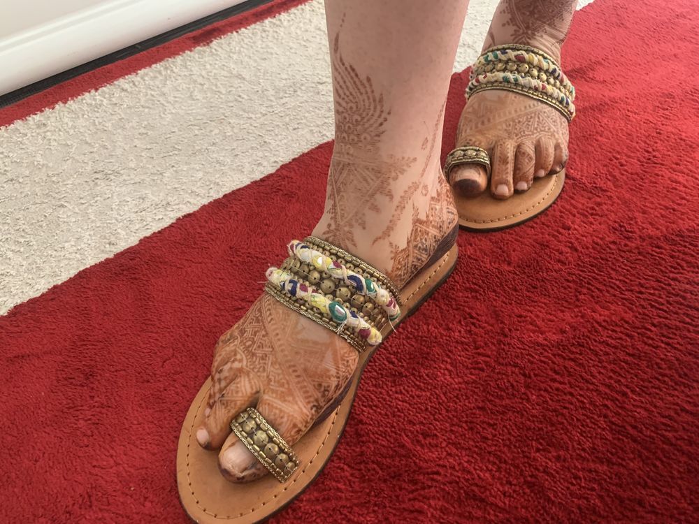 sandales  perles et Broderies  taille  37 Neuves  sans �tiquette 19 N�mes (30)